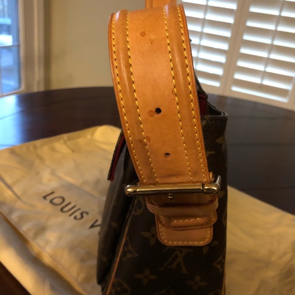 Louis Vuitton Viva Cite GM - Picture 6 of 8